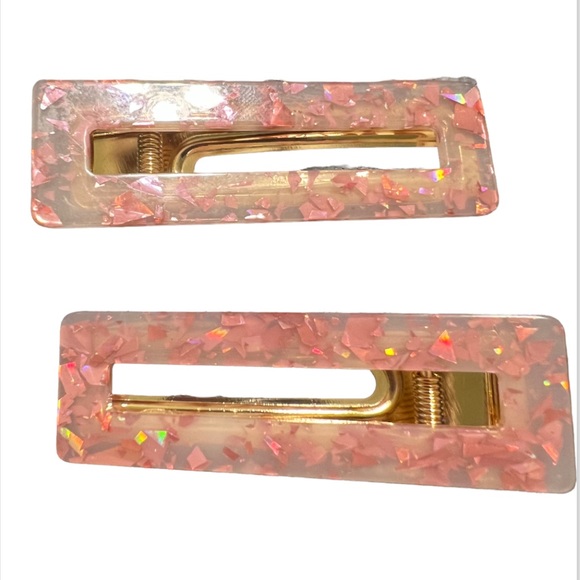 Hair Clips Two Piece Holographic Pink Hair Set Barrettes Beautiful Acrylic Resin - Picture 3 of 11